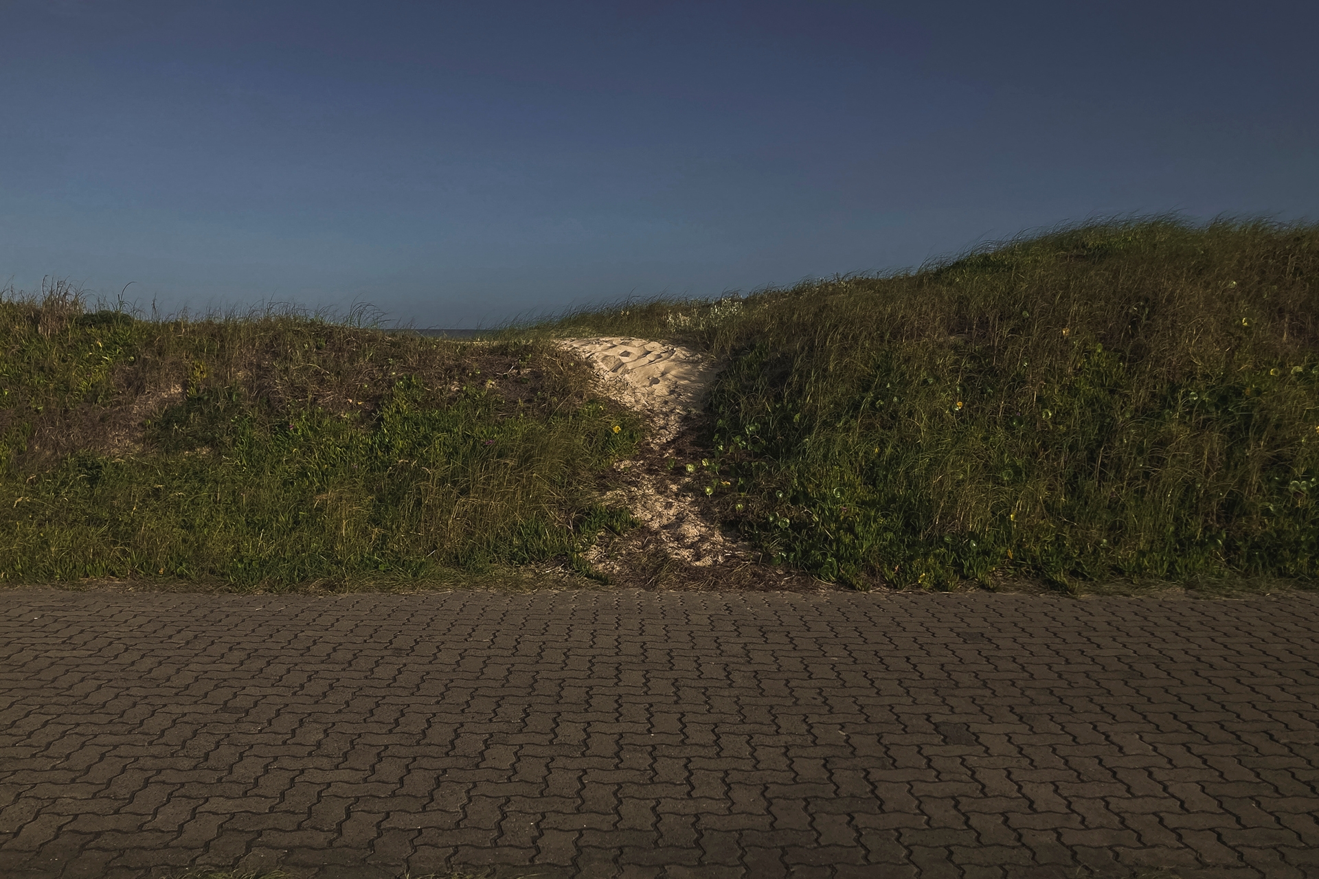 Modal image 5